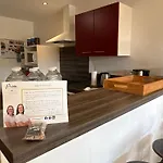 Le Verger - 8 Personnes En Campagne Et Riviere By Primo La Foret-sur-Sevre