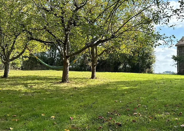 Holiday home Le Verger - 8 Personnes En Campagne Et Riviere By Primo *